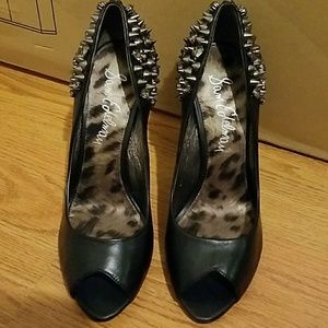 Sam Edelman studded heel